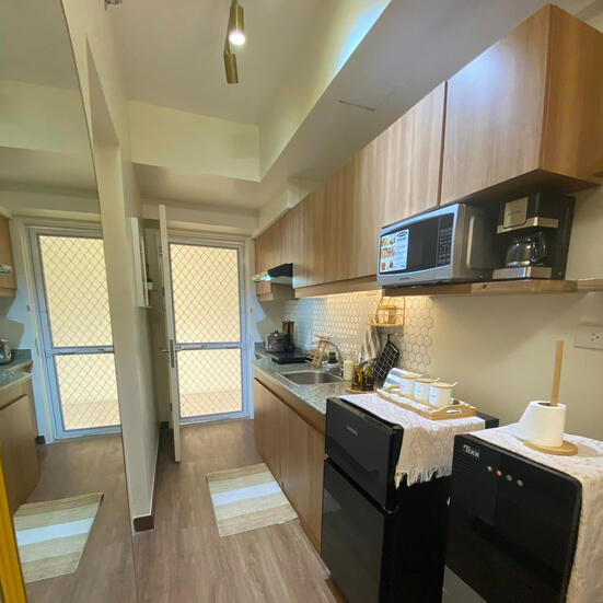 Full-length mirror available